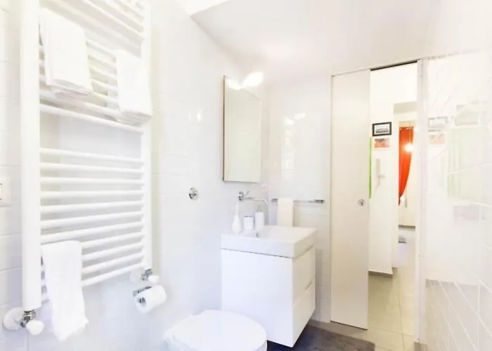 Postcard From ⭑⭑⭑⭑⭑ Metro B Apartamento *