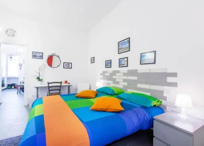 Postcard From ⭑⭑⭑⭑⭑ Metro B Apartamento